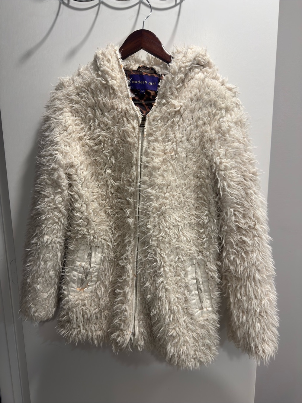 Madden Girl Shaggy Faux Fur Hooded Jacket Cream White Cozy Fuzzy Zip Up Coat